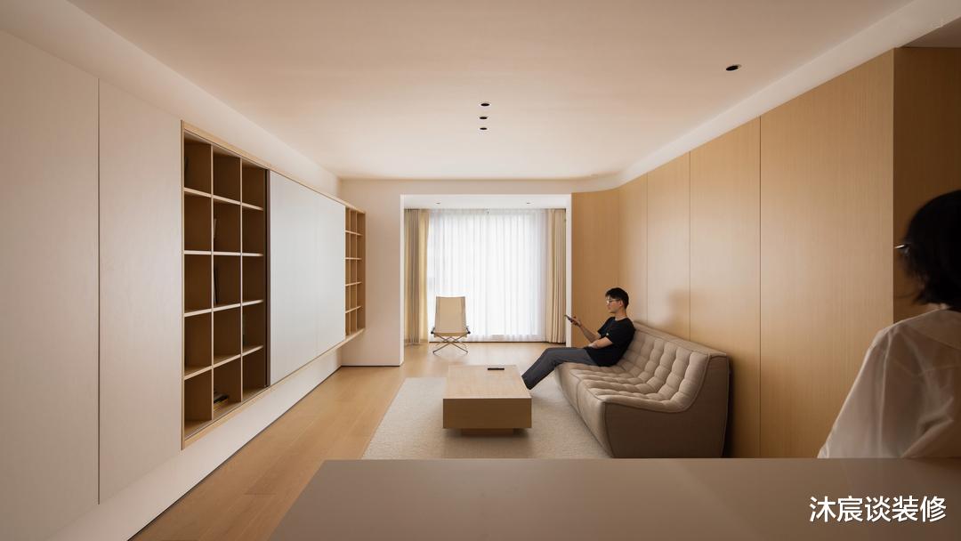 厨房不贴砖,餐桌也不要,把家装成极简日式风,看似简单实则不凡