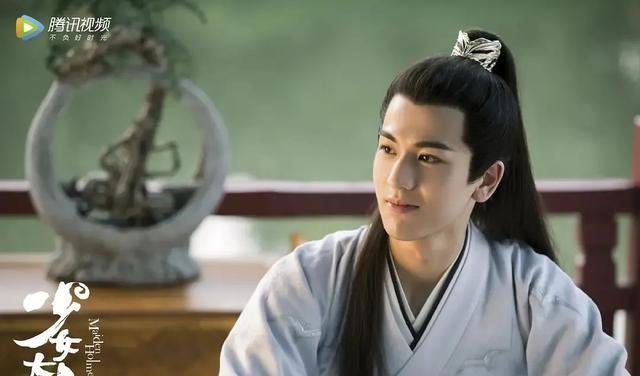 白梦妍|出道六年,她能大爆吗?