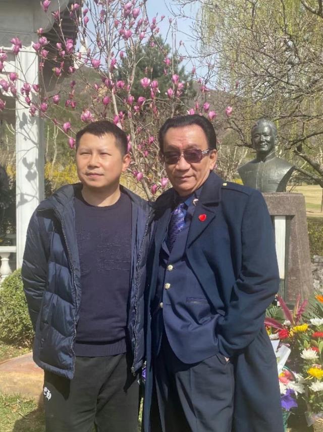 何云伟|那场无人问津的户外商演让何云伟彻底“寒了心”