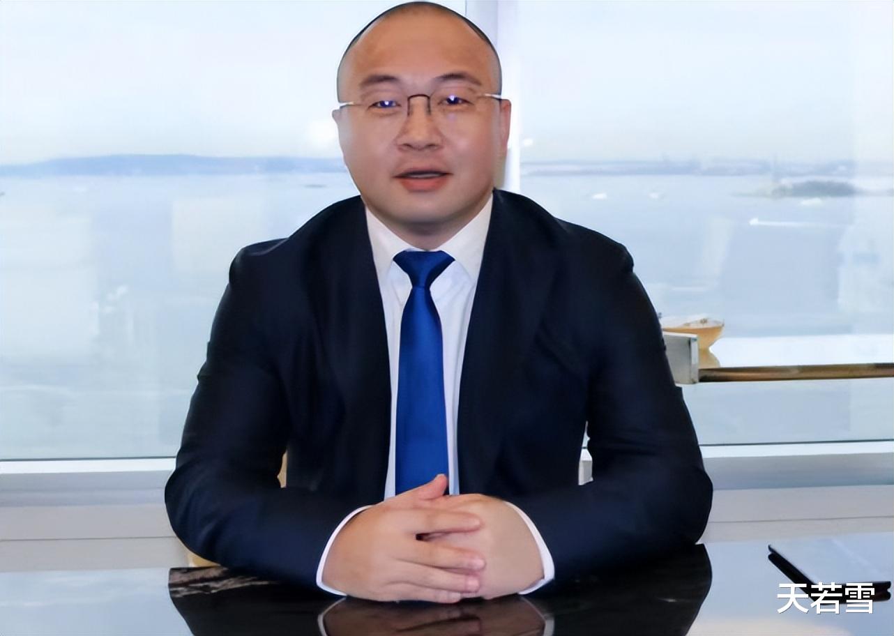 |吴召国评东方阿保的晓秀平台没有任何机会，遭东方阿保怒怼。