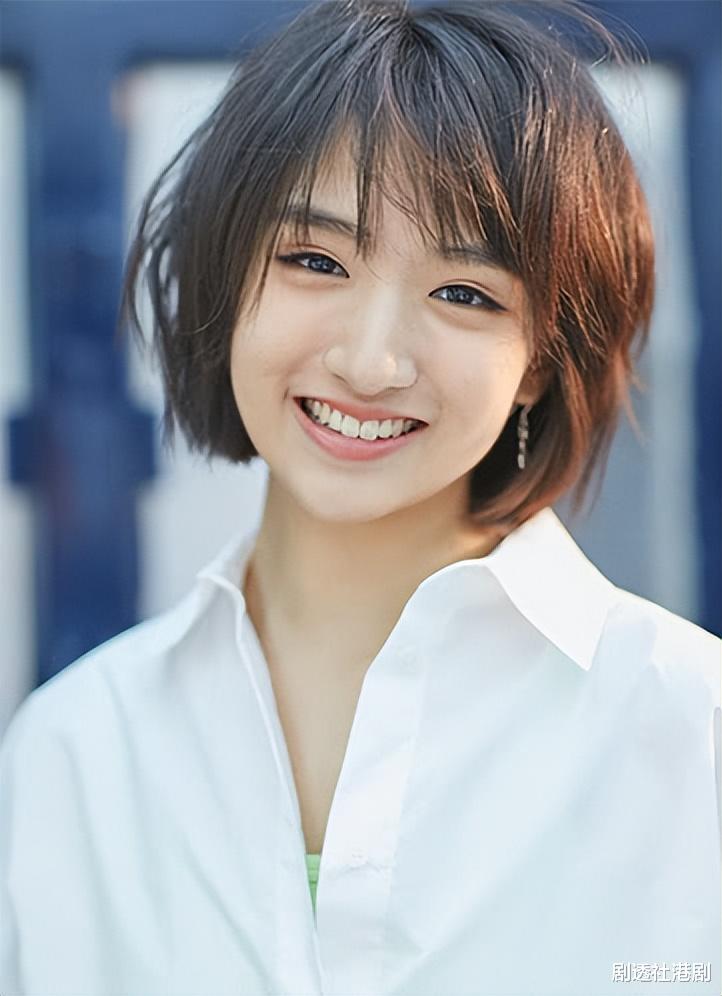 张子枫|勇闯影坛！知名港圈女神爱女入行连拍5戏，更与影帝张家辉有合作