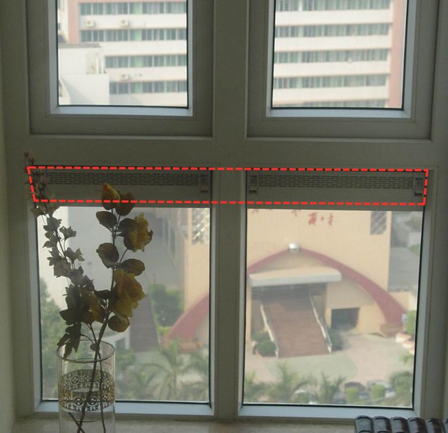 窗户上多装一个通风器,不开窗也能通风,何必再在新风上花大价钱