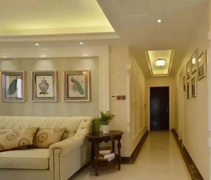 110平两室新房，朋友看到客厅眼睛都亮了，直夸温馨有品位！