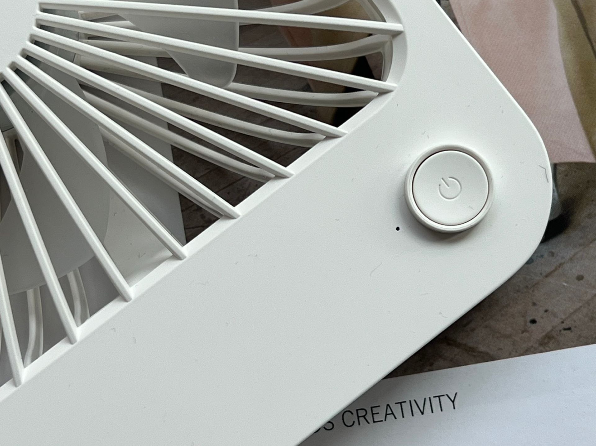 给夏天带来一丝清凉-几素桌面扇体验