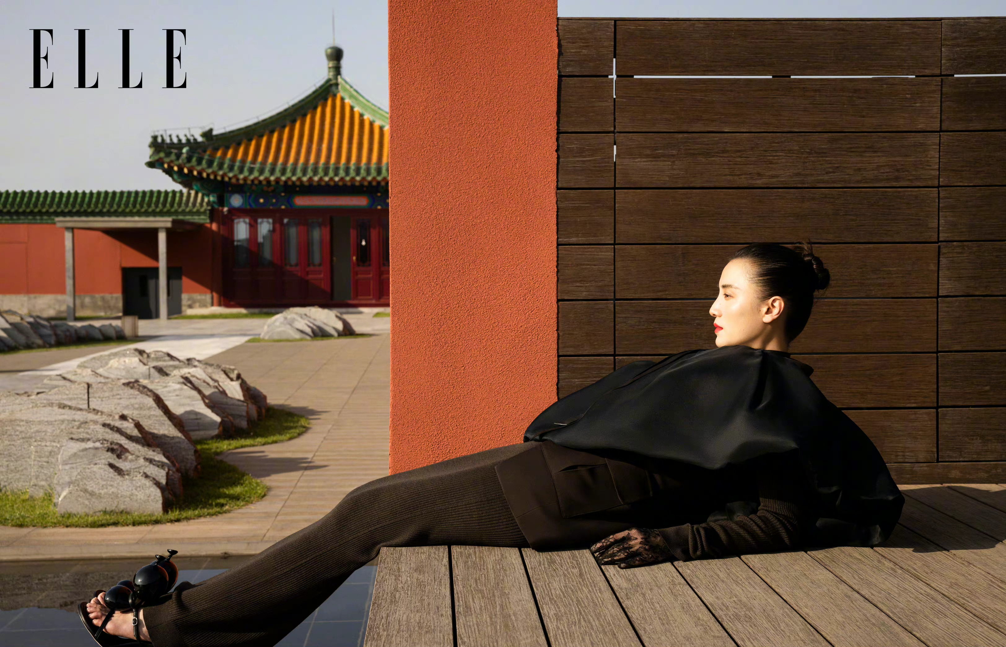 宋佳|宋佳登《ELLE》十一月刊,首次解锁五大女刊,时尚表现力非常出彩!
