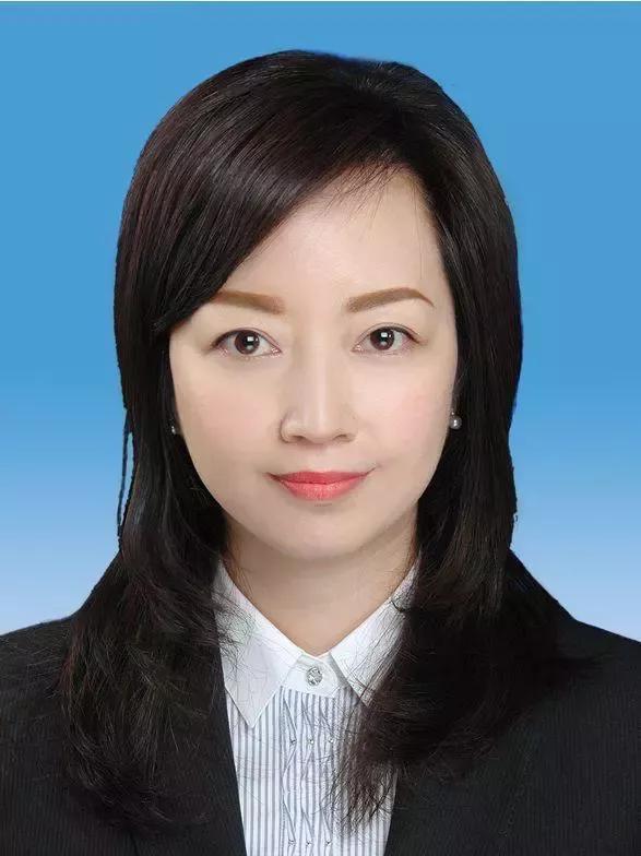 成都两位副区长发不雅信息事件，是权色交易还是出轨？官媒表态！