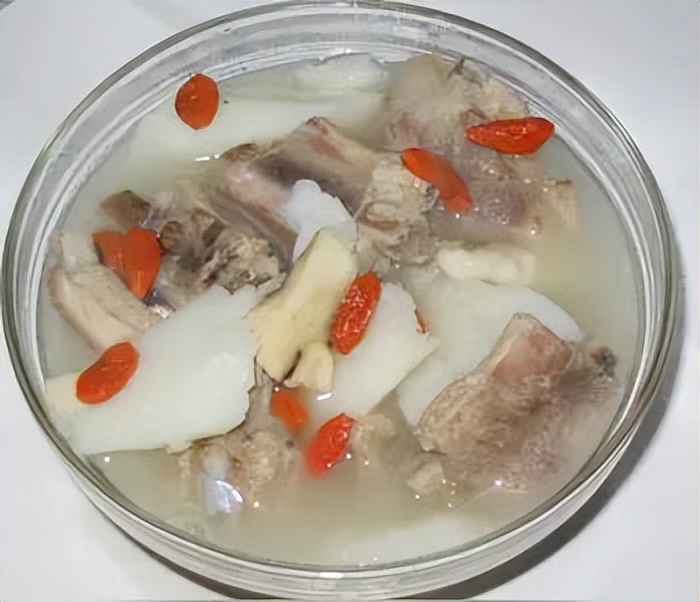 |多喝这三种黄芪药汤，肺结节会越来越小