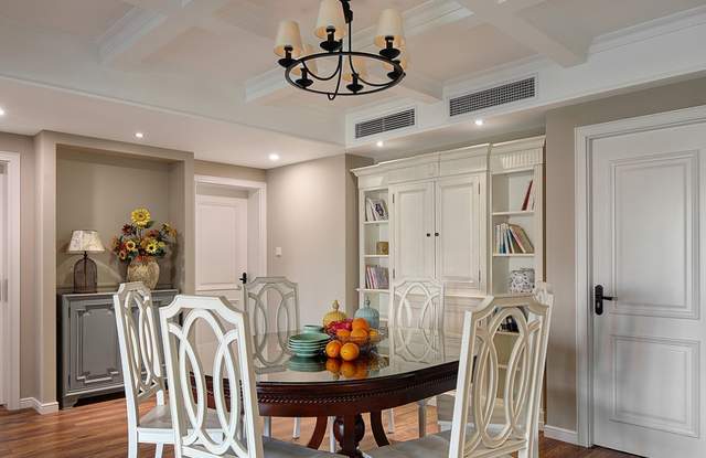 102平美式风三居室,摒弃繁琐和奢华强调回归自然