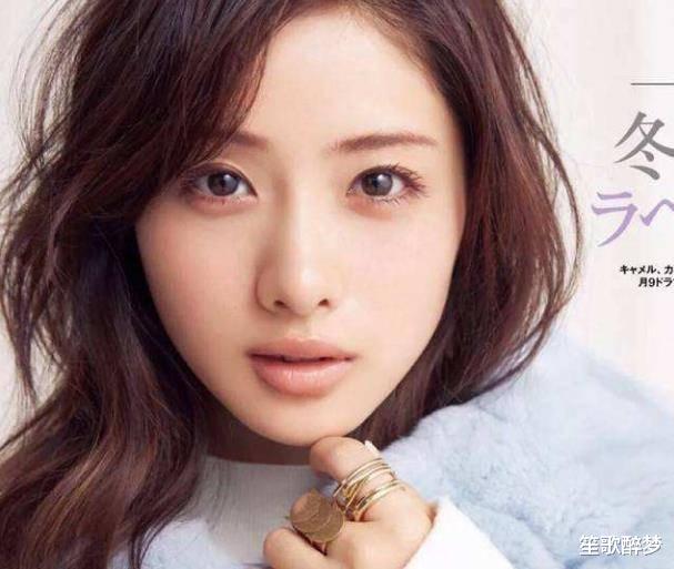 娱乐圈|她凭借清纯出道，后在剧中露尺度走下坡路，如今再次强势复出