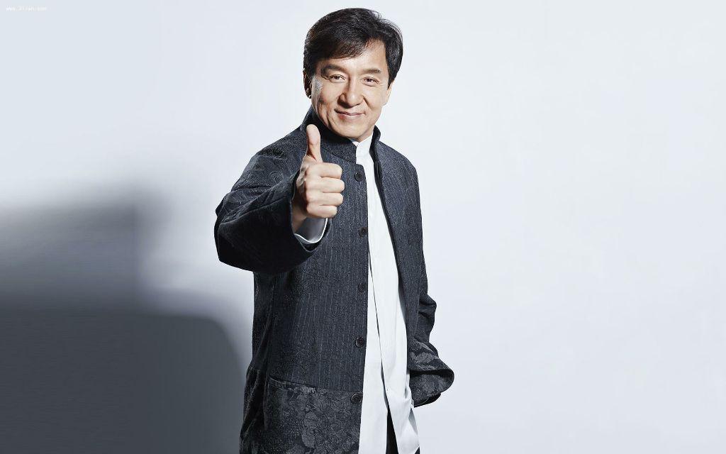 成龙|老色批成龙,是该为你的风流付出代价了