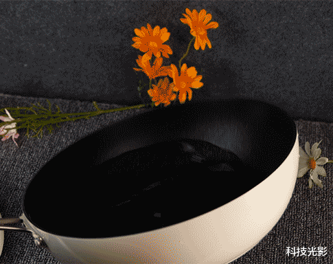 星钻涂层更耐磨,体验中科德马克白月光不粘锅,颜值满分