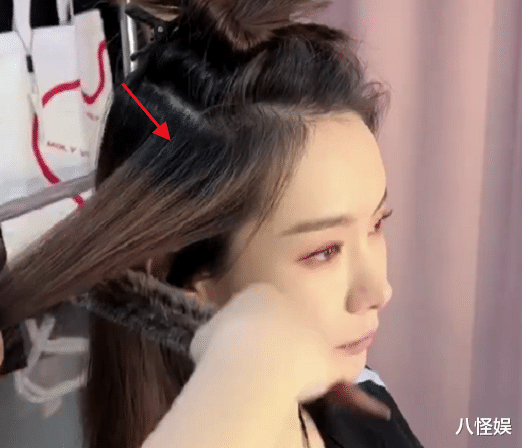 戚薇|戚薇分享化妆视频,肚子意外曝光隆起明显,被曝已怀二胎五个月