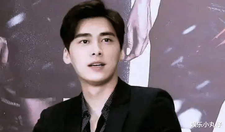 明星|李某峰被释放画面曝光!团队已解散只剩经纪人,本人预出国避风头