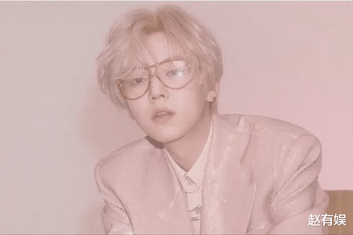 鹿晗|鹿晗家庭情况曝光！从小生活在军属大院，网友：妥妥的军区少爷