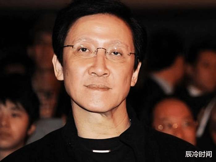 张敏|张敏：被向华胜追爱十年，54岁无儿无女，如今情感状况如何了？