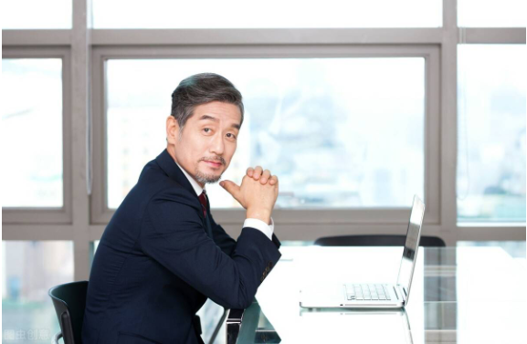 |职场人应该如何听取他人的意见?