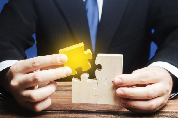 |职场上,提升影响力的三个方法,让你的领导或同事对你肃然起敬