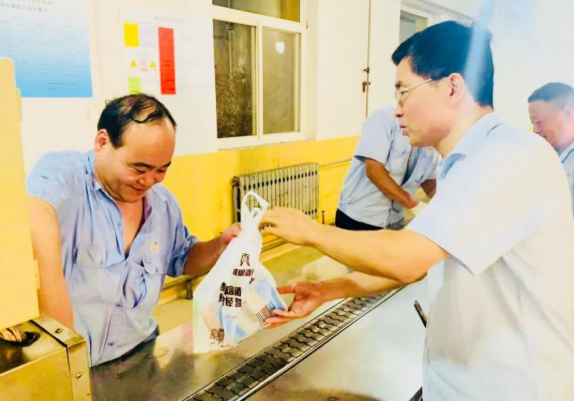 |职场是一个非常有目的性的地方