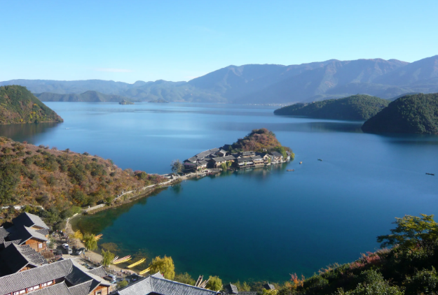 昆明|喜欢昆明的红嘴鸥，长虫山西山，石林县外围也有野生石林景点