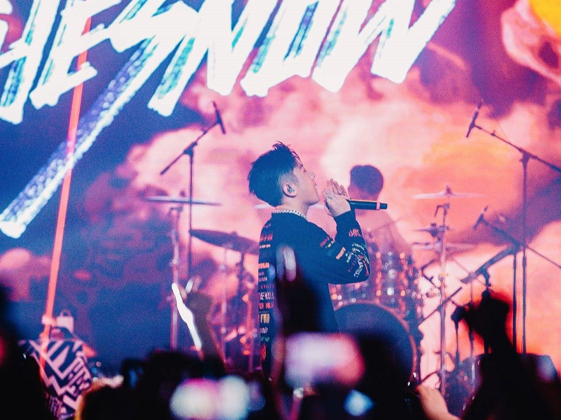 王以太|精通旋律说唱的歌手,歌曲编排近乎完美,如今登上了很多热门综艺