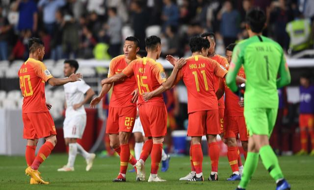 属兔|奥运会上那些项目，可不可以理解为中国运动员专业打业余？非职业体育，乒乓球跳水之类？