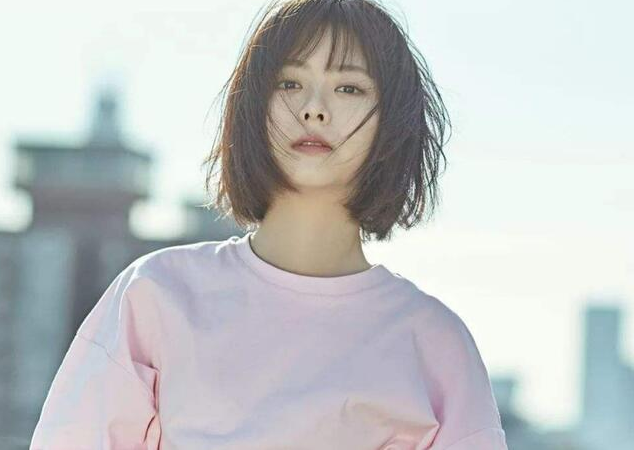 杨幂|她25岁饰演高中生是圈子中少数没有违和感的，凭借作品说话，谭松韵值得！