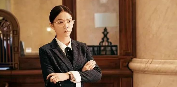 马丽|《西红柿首富》那个换掉马丽的女主角去哪了？