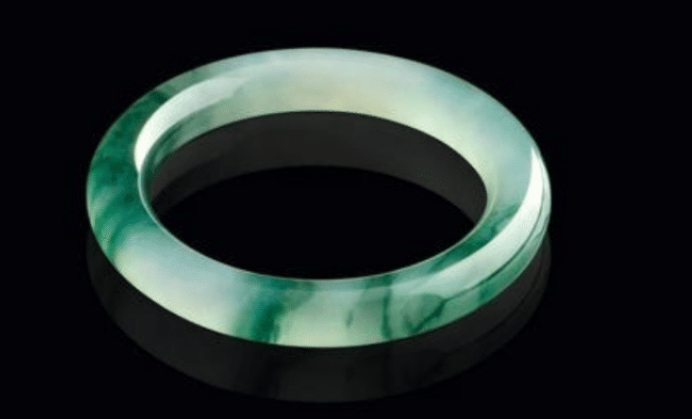 翡翠|翡翠的颜色并不是最重要的，种水却很重要，新手小白必看