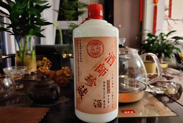 山东小伙到江苏参加婚宴，随礼1000，收到伴手礼后感叹：江苏人真的壕