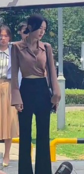 秦岚|40多岁的秦岚生图竟这样？