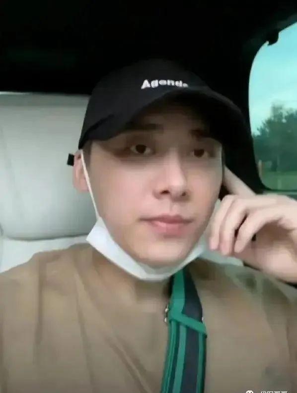 李易峰|李易峰疑嫖娼被抓!疑涉事女主的微博曝光,昔日的不雅言论被扒出