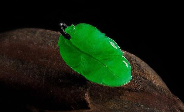 翡翠|相同的翡翠,在不同的地区有不一样的价格,翡翠的价格是怎么定的