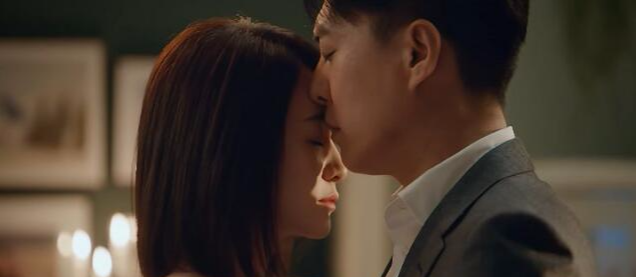 李小冉|46岁李小冉再挑大梁，帅气男主比她小1岁，这阵容不看亏了