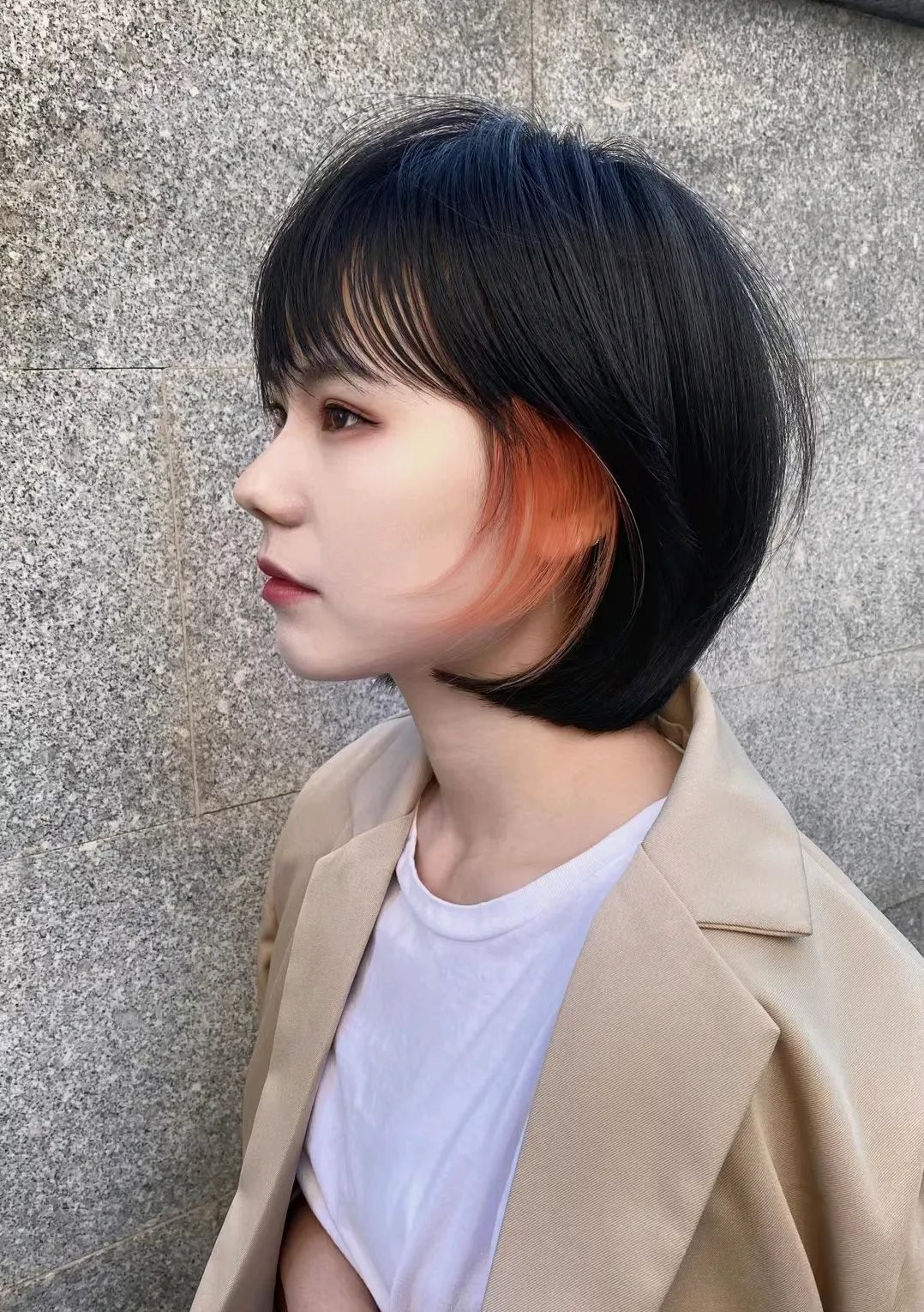 美丽 越来越多女性发型这样剪，真是美丽大变样 。
