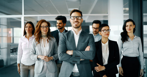 |领导,我不想当,但还是有几个关系需要维护