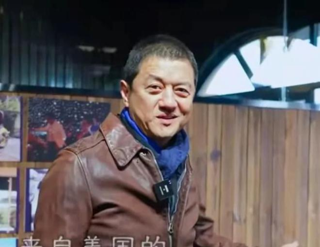 李亚鹏|李亚鹏:3000万在博物馆竞拍了辆摩托车,机车来头很大这钱花的值