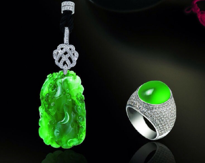 翡翠|如果想购买翡翠饰品，一定要根据自身情况，不能超出预算范围