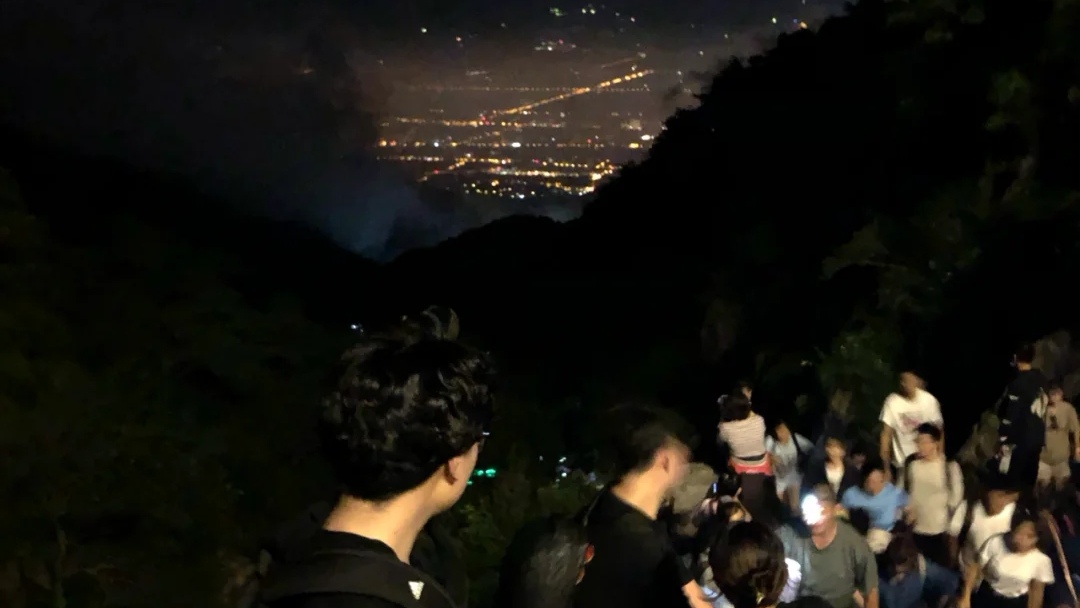 四川省|山不来见我，我自去见山，与其向往，不如出发