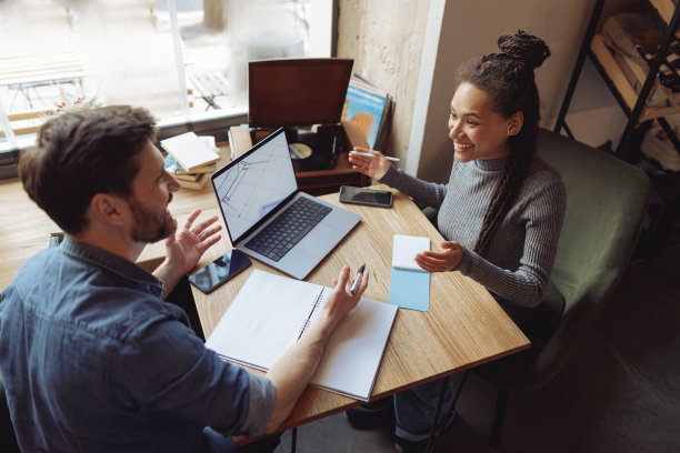 |职场新人应该如何应对上级的指挥?