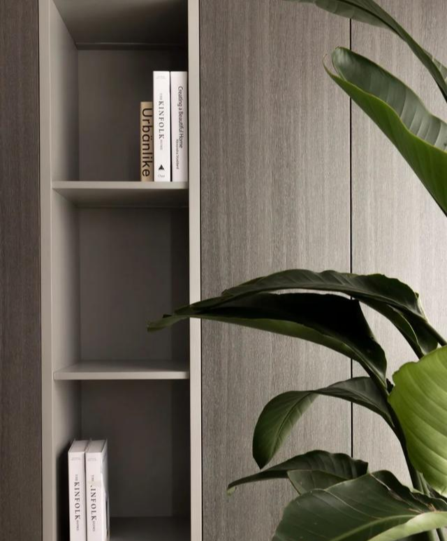 140㎡跃层，合肥这一户人家装修，因旋转楼梯火了，足够气派！