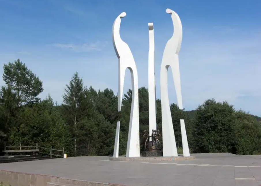 敦煌|十大必去景点之一,漠河景点,你想去吗?