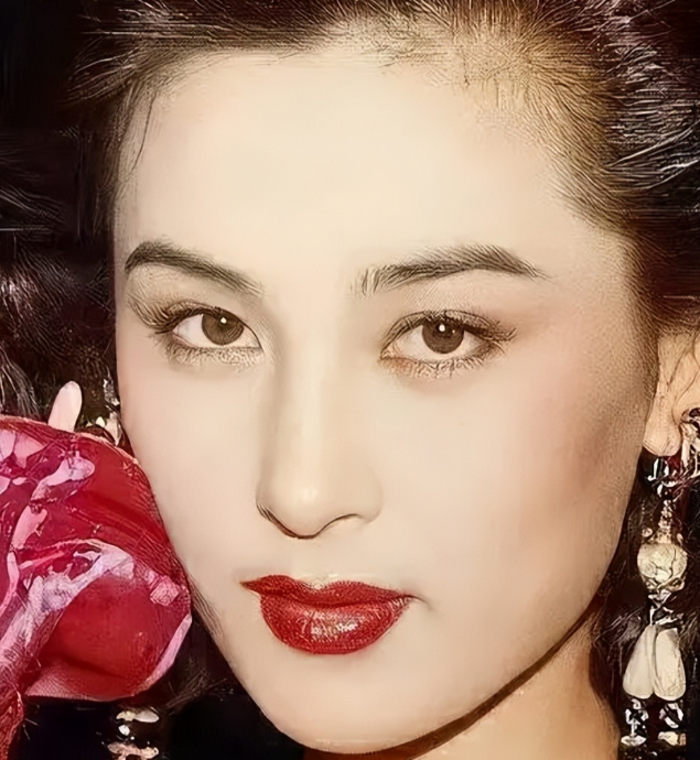 林芳兵|9位真正的“中国式”美人：五官明艳大气，甩如今一线女星一大截