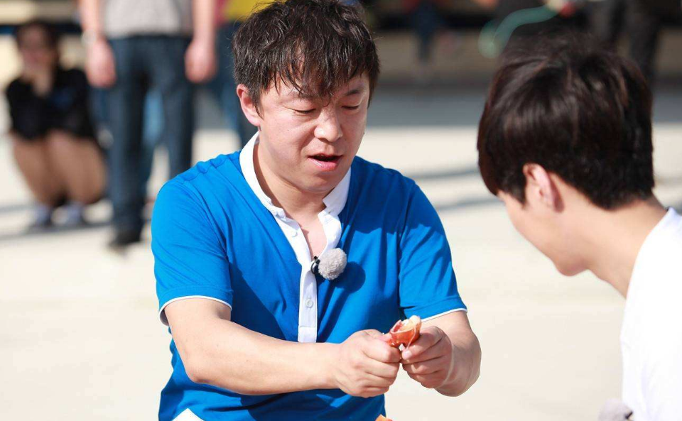 张艺兴|综艺《极限挑战》,张艺兴刚参加,极限挑战的时候没名气