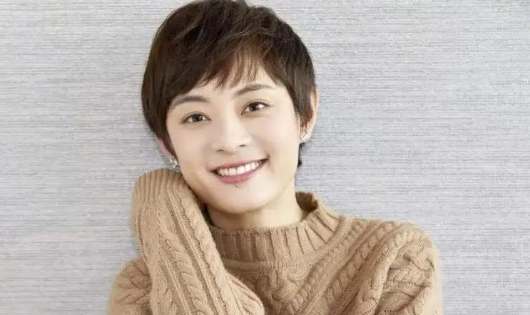 |同样都是卖“二手”，沈梦辰和孙俪，一个像施舍、一个是诚心转卖