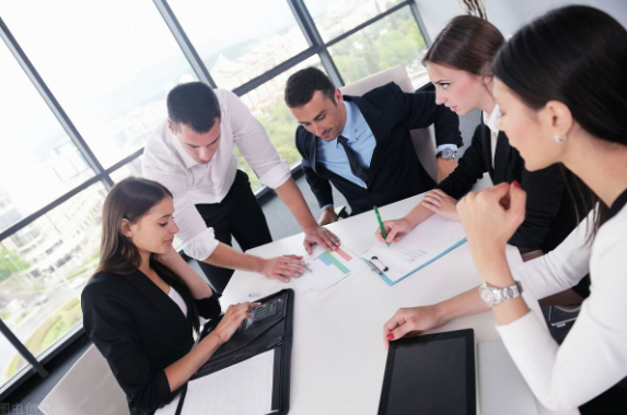 |五个行为体现你职场与上司相处的技巧!