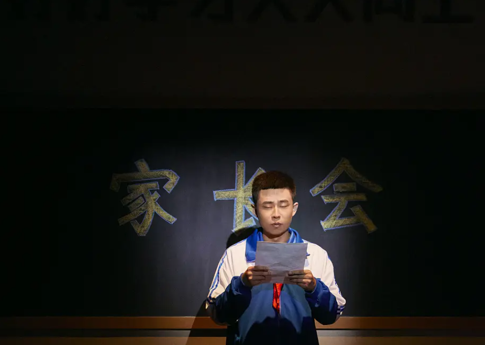 马东|一年一度这一期都成舞蹈秀了，很赞同马东的说法，这个倾向不可取