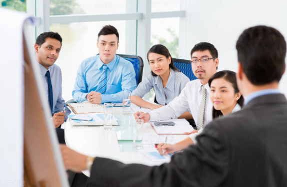 |职场新人如何与领导相处?