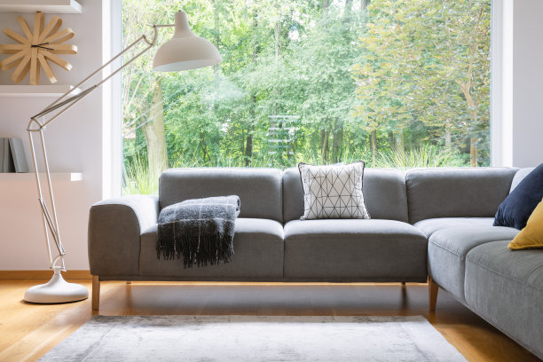 客厅设计：巧妙布局，给你不一样的惊喜与启发