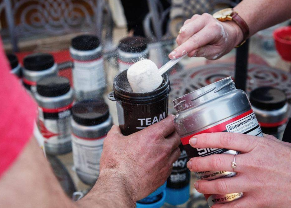 甲状腺癌|坚持早起一杯“水”,39岁女教师甲状腺癌离世,医生:喝一口堪比10斤白酒