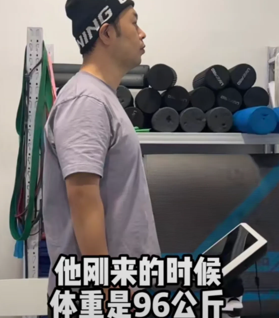 杜海涛|杜海涛，被低估了 ！  近日，杜海涛的健身教练发文